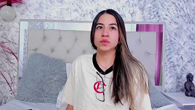 Snapshot of Ariana_greenblat chatting on December 13, 2025, 8:04 pm Ariana greenblat online show from December 13, 2025, 8:04 pm