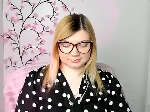 Lola moree online show from March 31, 2026, 11:56 am