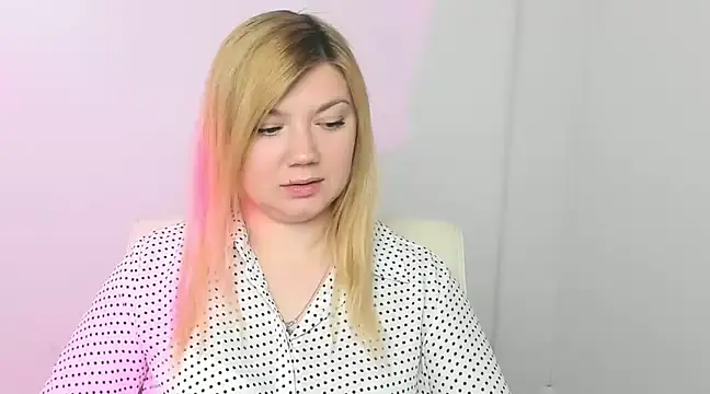 Lola moree online show from March 20, 2025, 12:32 pm