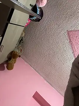 Melody rousse  online show from October 27, 2025, 6:20 pm