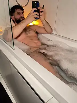 Snapshot of lucas_kazimm chatting on November 12, 2025, 4:55 pm lucas kazimm online show from November 12, 2025, 4:55 pm