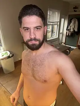 Snapshot of lucas_kazimm chatting on February 13, 2025, 10:34 am lucas kazimm online show from February 13, 2025, 10:34 am