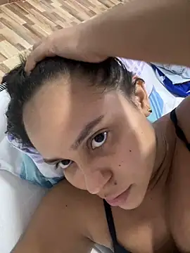 ashanty queen online show from October 7, 2025, 3:18 am