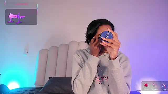 Zaira Rose  online show from November 5, 2025, 12:52 pm