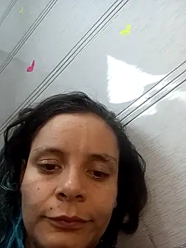 Ariasmithog online show from November 29, 2025, 4:07 pm