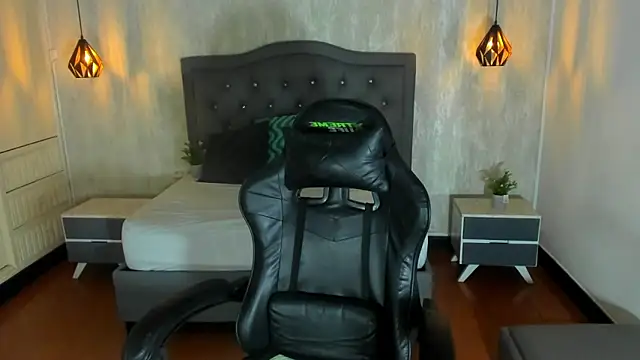 Hadley  online show from February 10, 2026, 3:05 am