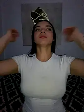Snapshot of eileensophi chatting on September 19, 2025, 2:26 am eileensophi online show from September 19, 2025, 2:26 am