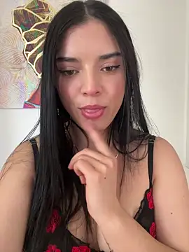 Snapshot of eileensophi chatting on October 3, 2025, 8:43 pm eileensophi online show from October 3, 2025, 8:43 pm