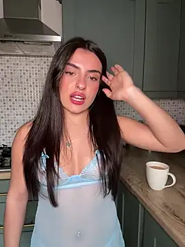 cute carly  online show from March 16, 2025, 3:50 pm