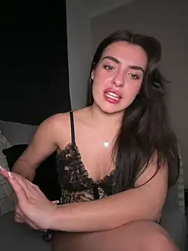 cute carly  online show from February 25, 2025, 11:59 pm