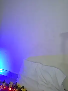 Angela Sophie online show from February 19, 2026, 5:32 pm