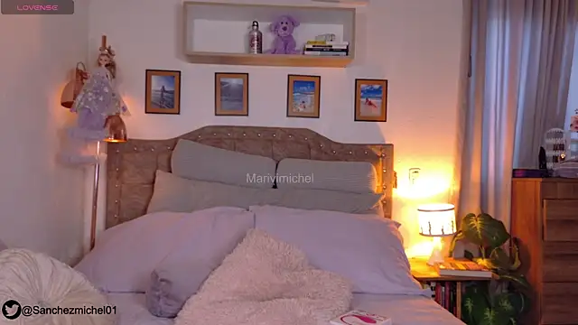 Marivimichel1 online show from February 26, 2026, 10:10 pm