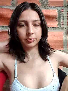 Maiden-Hot online show from October 16, 2025, 7:33 pm