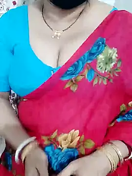 Snapshot of COME_BACK_CAM chatting on January 30, 2025, 2:06 am COME BACK CAM online show from January 30, 2025, 2:06 am