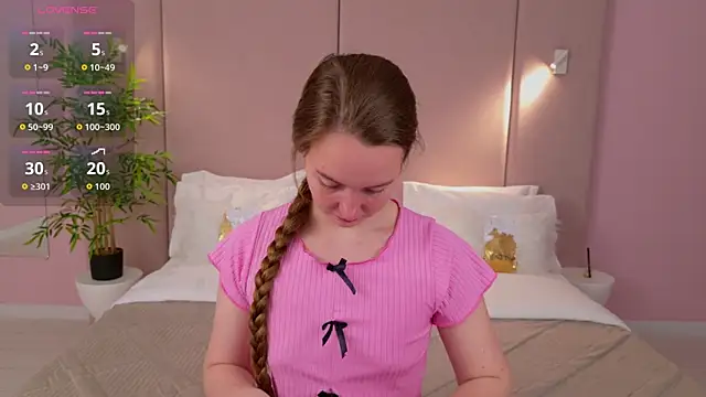 JaniceCollins online show from April 9, 2026, 1:40 am