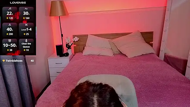 Hotary Yuko online show from November 27, 2025, 4:13 am