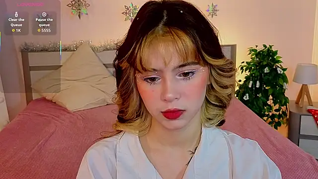 Hotary Yuko online show from December 15, 2025, 2:39 am