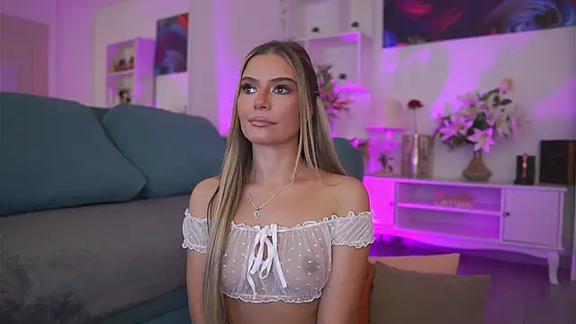 Midnight Seduction online show from February 1, 2026, 7:23 pm