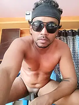 Snapshot of bigcock_thick chatting on April 13, 2026, 2:26 am bigcock thick online show from April 13, 2026, 2:26 am