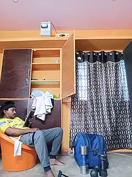 Snapshot of bigcock_thick chatting on April 6, 2026, 1:45 am bigcock thick online show from April 6, 2026, 1:45 am