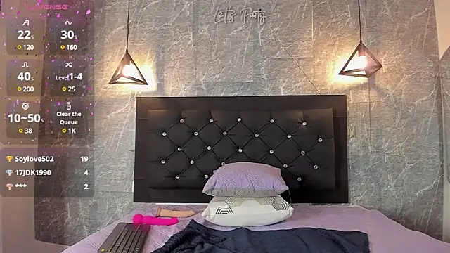 Snapshot of emberhodson chatting on February 27, 2025, 4:32 pm emberhodson online show from February 27, 2025, 4:32 pm