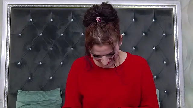 Snapshot of LissaAnn chatting on February 25, 2026, 5:07 am LissaAnn online show from February 25, 2026, 5:07 am