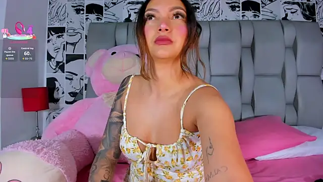 LucyRosse online show from November 28, 2025, 11:21 am