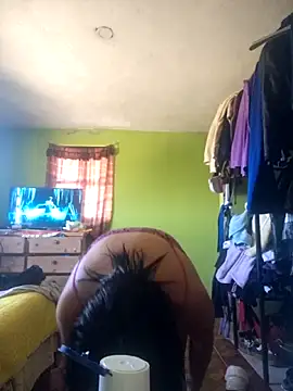 KellyPerlaxxx online show from February 10, 2026, 4:17 pm