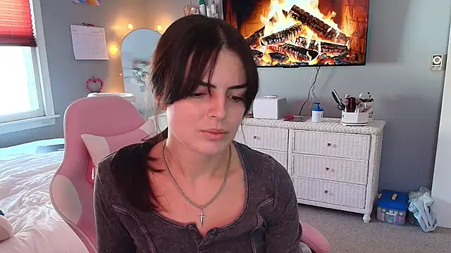 Snapshot of princesselysia chatting on February 3, 2026, 3:50 pm princesselysia online show from February 3, 2026, 3:50 pm