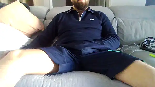 Snapshot of Zer_oki chatting on February 25, 2026, 3:23 pm Zer oki online show from February 25, 2026, 3:23 pm