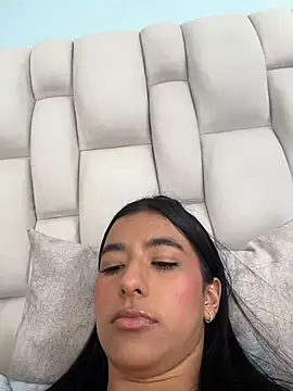 Snapshot of eva_roseee chatting on April 4, 2026, 8:26 pm eva roseee online show from April 4, 2026, 8:26 pm