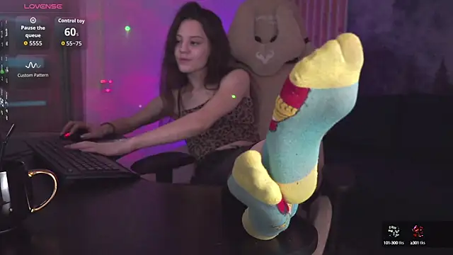 MilaStoyne online show from September 27, 2025, 5:46 am