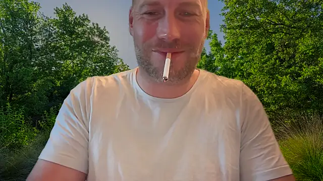 Snapshot of Christian87xxx chatting on September 23, 2025, 5:36 am Christian87xxx online show from September 23, 2025, 5:36 am