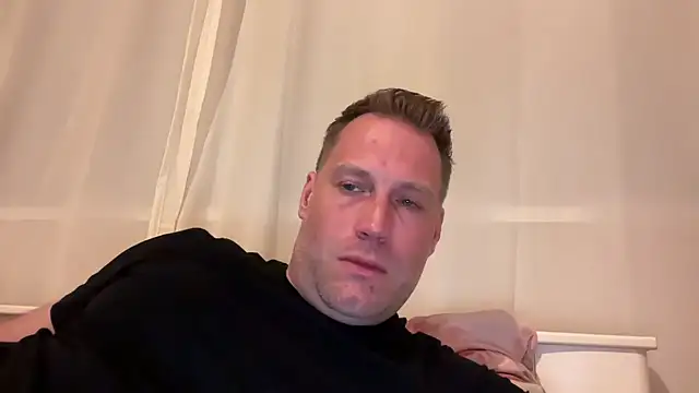 Christian87xxx online show from February 27, 2026, 6:19 pm