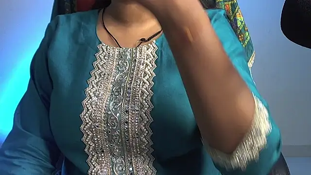 Snapshot of Kannu- chatting on September 19, 2025, 5:22 am Kannu- online show from September 19, 2025, 5:22 am