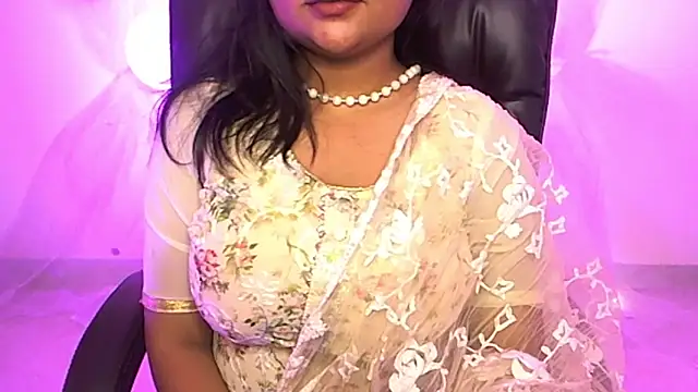 Snapshot of Kannu- chatting on March 6, 2025, 8:19 am Kannu- online show from March 6, 2025, 8:19 am