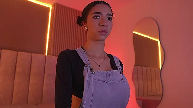 Snapshot of sara_lopee1 chatting on February 26, 2026, 11:54 am sara lopee1 online show from February 26, 2026, 11:54 am