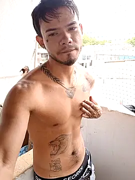 Niick01  online show from February 2, 2026, 9:36 pm