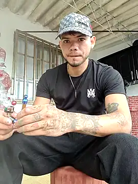 Niick01  online show from January 15, 2026, 6:00 pm