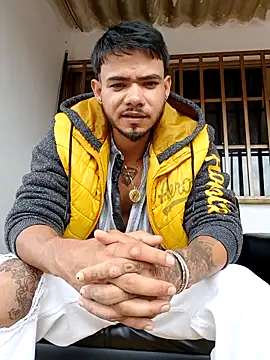 Niick01  online show from October 27, 2025, 6:09 pm