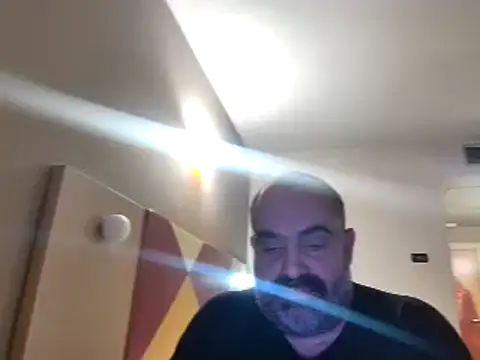 Snapshot of fuocovivo4 chatting on February 19, 2025, 7:37 pm fuocovivo4 online show from February 19, 2025, 7:37 pm