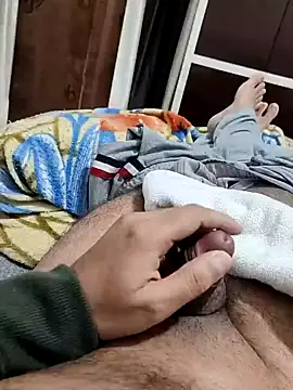 Hot funky boy online show from February 7, 2025, 4:14 pm