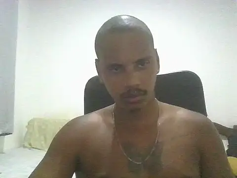 ONegodoce25 online show from May 16, 2026, 1:26 am