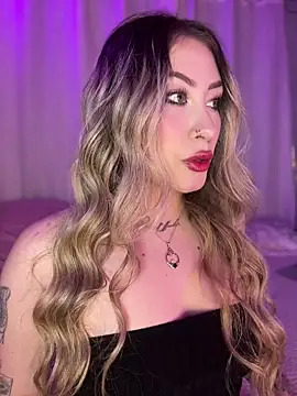 Lally Valencia   online show from July 3, 2026, 7:26 am