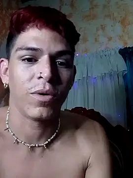 Snapshot of duquehotvoy chatting on January 30, 2025, 8:42 pm duquehotvoy online show from January 30, 2025, 8:42 pm