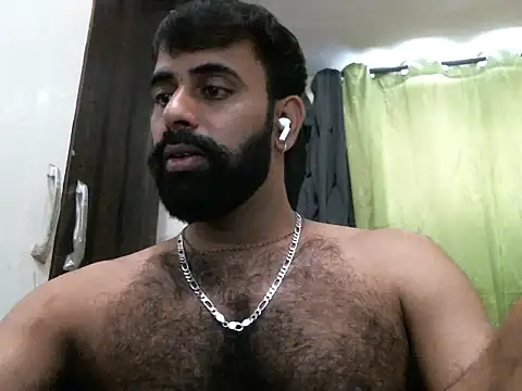 Snapshot of indianhairybull chatting on October 6, 2025, 4:46 am indianhairybull online show from October 6, 2025, 4:46 am
