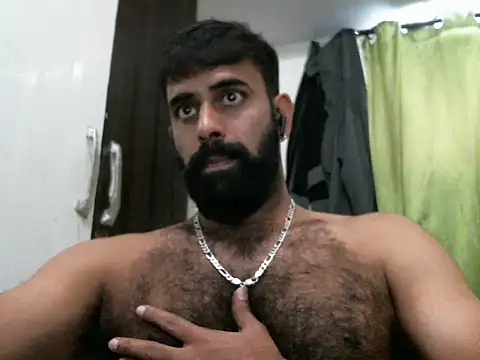 Snapshot of indianhairybull chatting on November 1, 2025, 5:03 am indianhairybull online show from November 1, 2025, 5:03 am