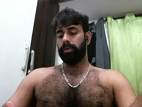 Snapshot of indianhairybull chatting on February 26, 2025, 12:41 am indianhairybull online show from February 26, 2025, 12:41 am