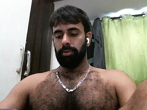 Snapshot of indianhairybull chatting on October 1, 2025, 5:34 am indianhairybull online show from October 1, 2025, 5:34 am