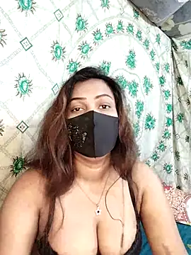 Snapshot of monekhan123 chatting on March 9, 2025, 5:39 pm monekhan123 online show from March 9, 2025, 5:39 pm